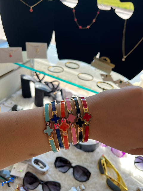 Clover Bangle