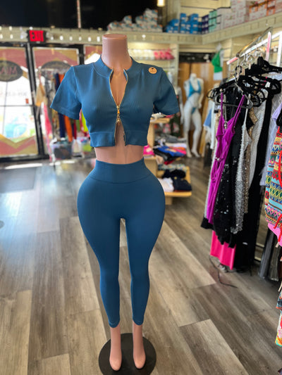 Scrunch Work Out Pant Set