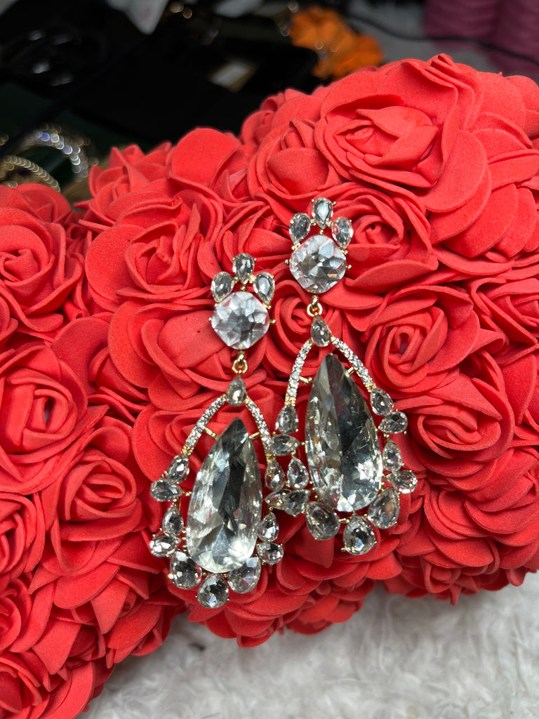 Wow Chandelier Earrings