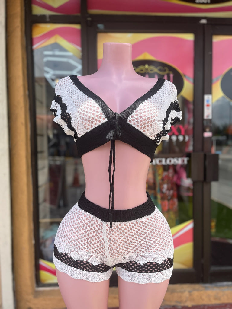 Crochet Black And White