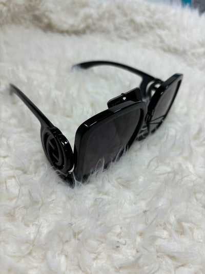 New Gucci squared Sunglasses