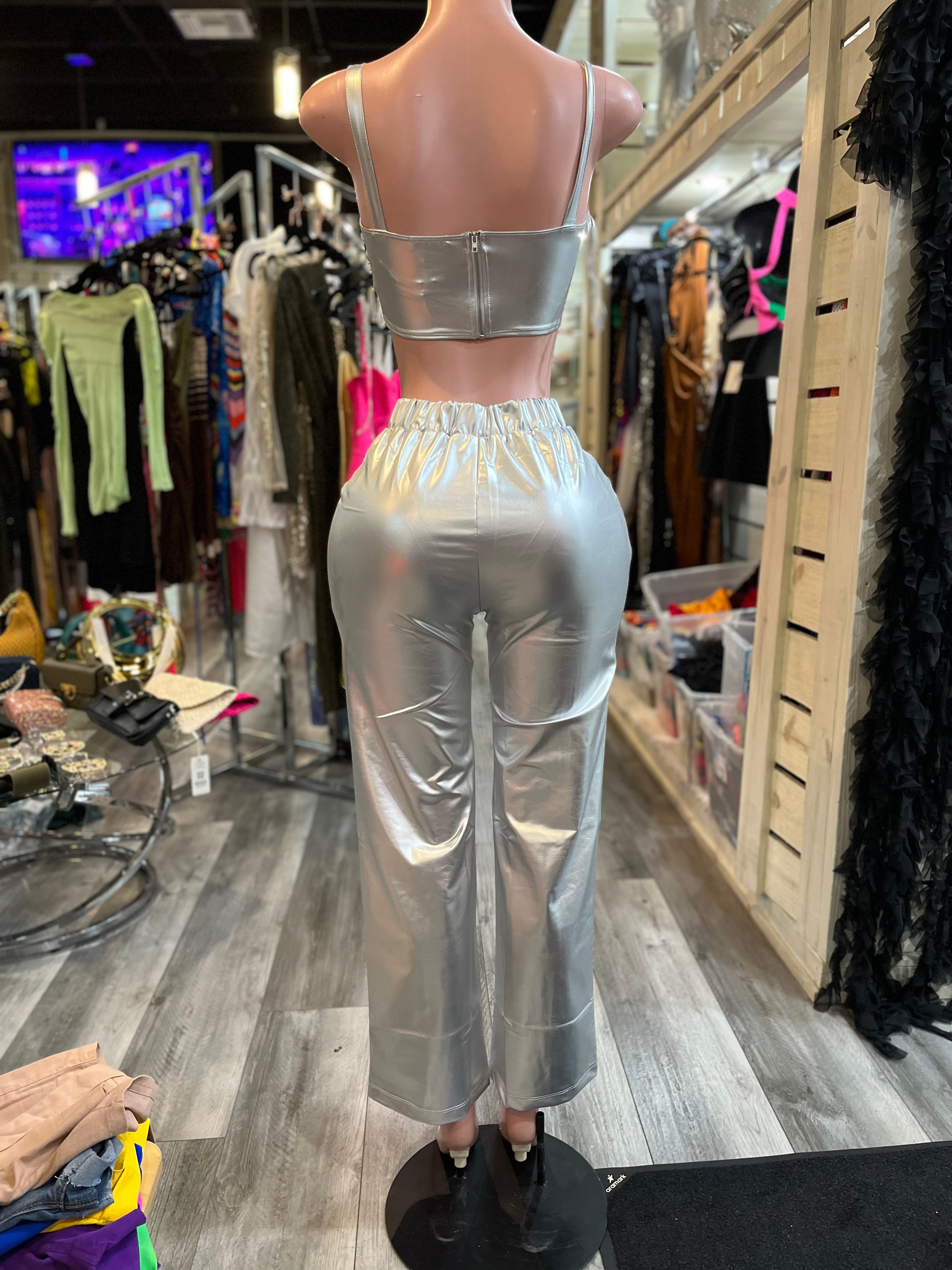 プラチナまたはゴールドのパンツセット