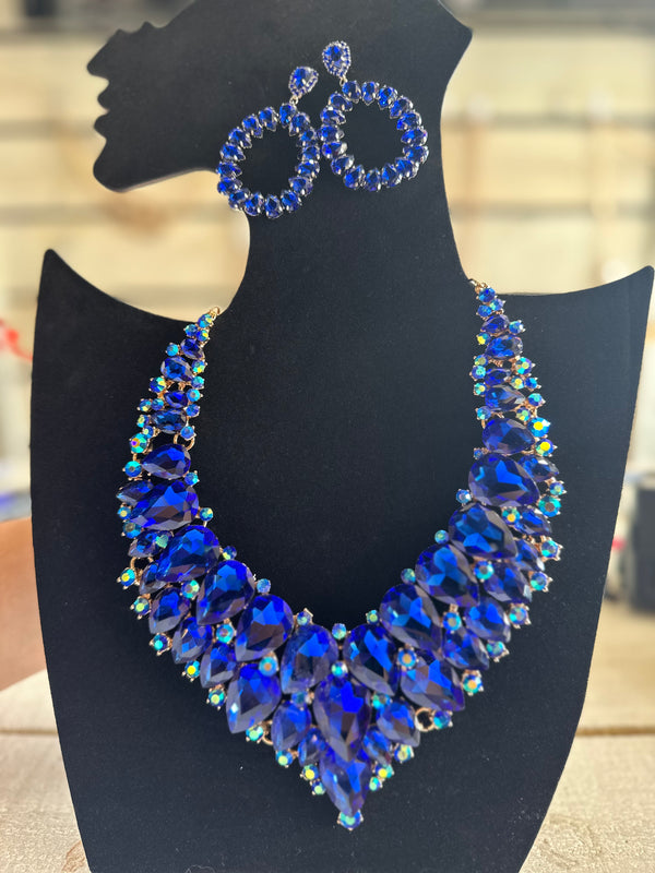 Blue Elegance Diamond Necklace set