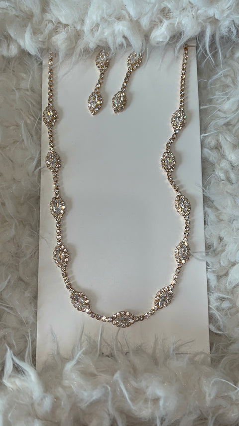 Oval Chain and Earring Set