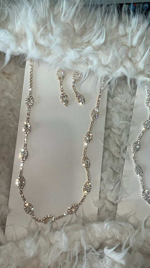 Oval Chain and Earring Set