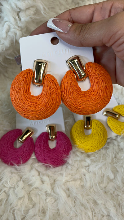 Pretty Round Earrings