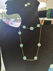 Little Flower Necklace Set