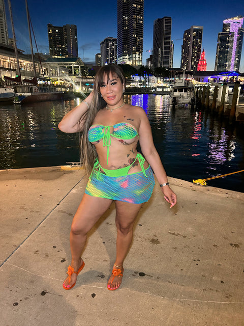 Neon Me Beach Set
